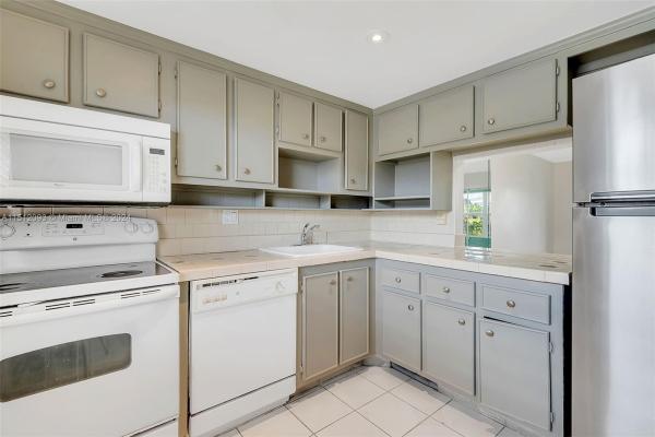 Oriole Gardens 2, 7705 NW 5th Ct #106, Margate, Florida 33063, image 1