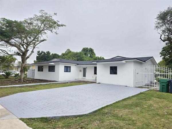 Fairway Estates, 10364 Fairway Heights Blvd, Palmetto Estates, Florida 33157, image 3
