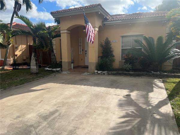 Spanish Lakes, 8118 NW 200th St, Hialeah, Florida 33015, image 1