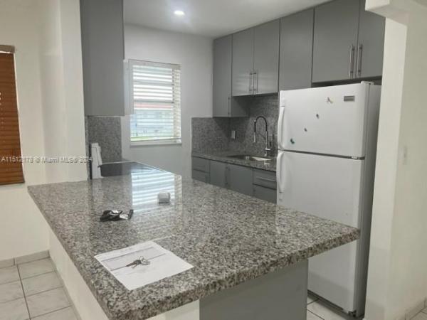 Villa Biscaya Jardines, 4050 NW 135th St #14-10, Opa-Locka, Florida 33054, image 3