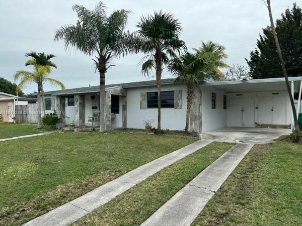 South Coral Homes, 9900 Dominican Dr, Cutler Bay, Florida 33189, image 3