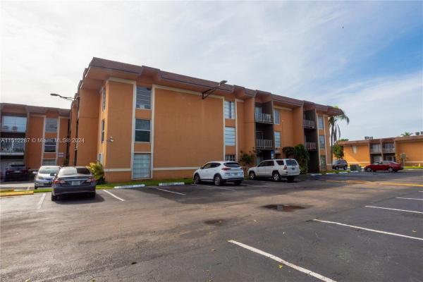 Sunset Palms East, 9405 SW 76th St #Y11, Sunset, Florida 33173, image 1