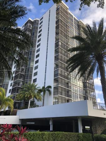 Bonavista, 3375 N Country Club Dr #304, Aventura, Florida 33180, image 3