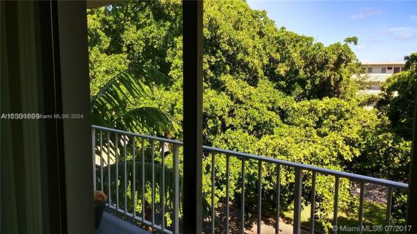 Bayview Palms, 1805 Sans Souci Blvd #431, North Miami, Florida 33181, image 1