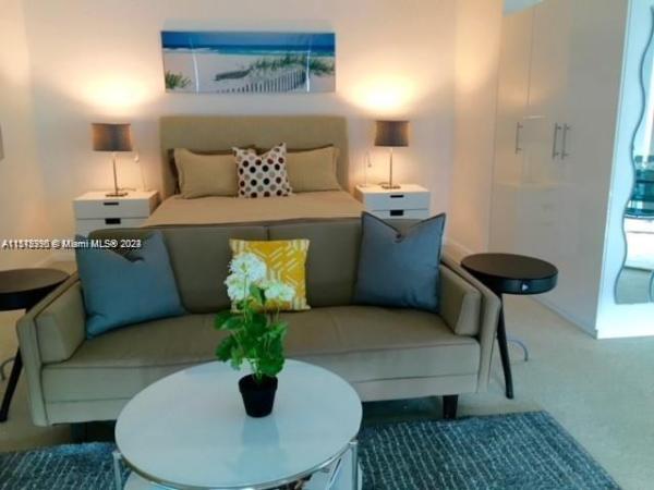 Vizcayne North, 244 Biscayne Blvd #3705, Miami, Florida 33132, image 3