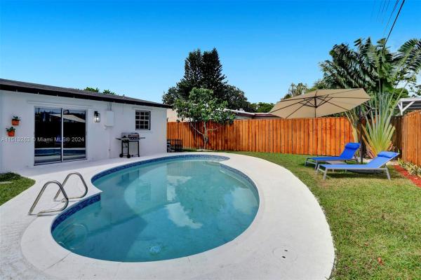 Boulevard Heights, 531 N 70th Ter, Hollywood, Florida 33024, image 2