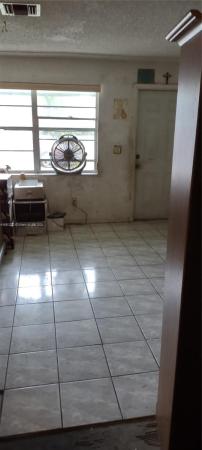 Park Manor, 371 W 22nd St, Riviera Beach, Florida 33404, image 1