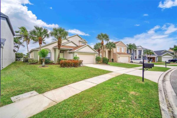 Regency Place At Boca Winds, 22604 Middletown Dr, Boca Raton, Florida 33428, image 1
