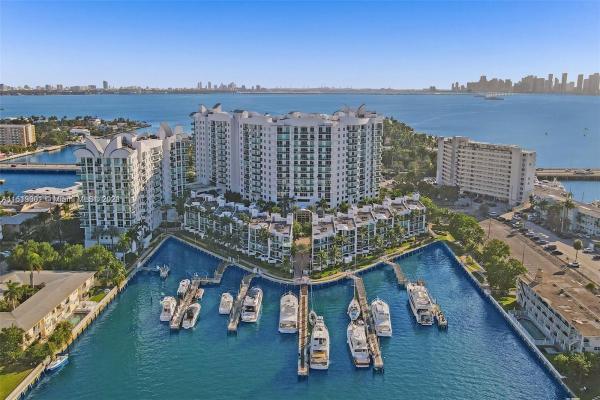 360, 7900 Harbor Island Dr #1105, North Bay Village, Florida 33141, image 1