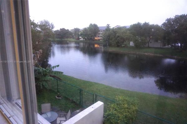 Villas At Snapper Village, 6656 SW 116th Ct #508, Kendall, Florida 33173, image 3