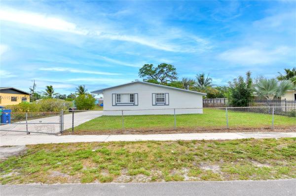 Riverdale Estates, 3270 NW 210th Ter, Miami Gardens, Florida 33056, image 2