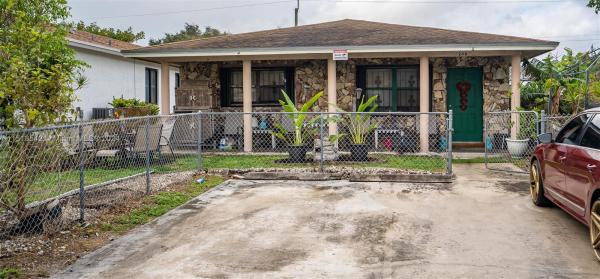 Ocean Park, 208 NW 7th St, Hallandale Beach, Florida 33009, image 1