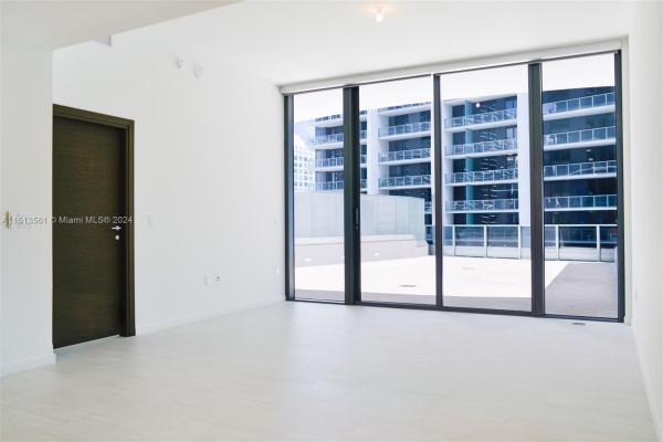 Brickell Flatiron, 1000 Brickell Plz #1807, Miami, Florida 33131, image 1
