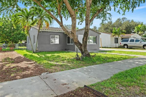Hollywood Park, 2518 Thomas St, Hollywood, Florida 33020, image 3