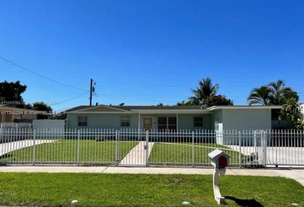 Carol City, 4330 NW 182nd St, Miami Gardens, Florida 33055, image 2