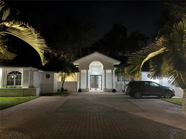 York Haus Estates, 11130 SW 84th Ct, Kendall, Florida 33156, image 3
