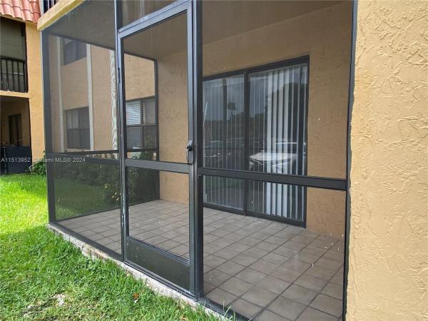 Banyan Tree, 9714 Hammocks Blvd #101-29, The Hammocks, Florida 33196, image 2