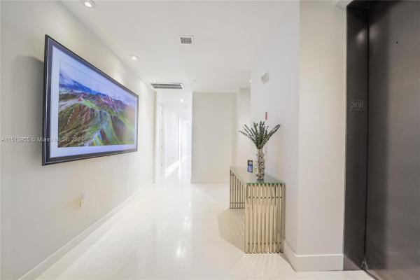 Marquis Residences, 1100 Biscayne Blvd #3004, Miami, Florida 33132, image 2