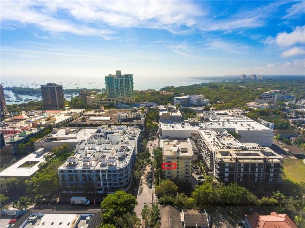 Virginia Oaks, 3304 Virginia St #6A, Miami, Florida 33133, image 3