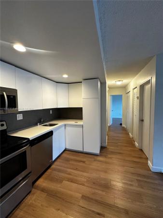 Doral Gardens, 4560 NW 79th Ave #1E, Doral, Florida 33166, image 3