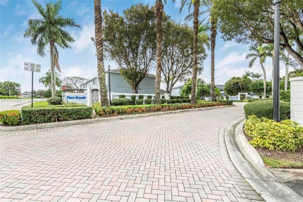 Place Royale, 9628 SW 142nd Ct #9628, The Hammocks, Florida 33186, image 3