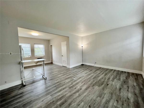 Mansfield Park, 1925 Washington Ave #20, Miami Beach, Florida 33139, image 1