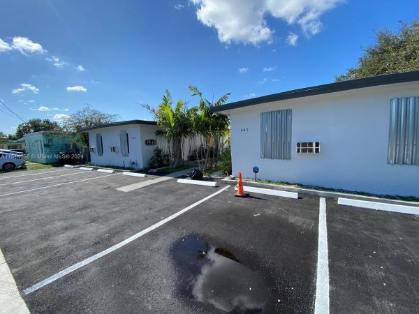 Dorsey Park, 637 NW 15th Ter, Fort Lauderdale, Florida 33311, image 2