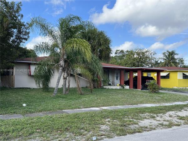 Melrose Manor, 361 SW 30th Ter, Fort Lauderdale, Florida 33312, image 1