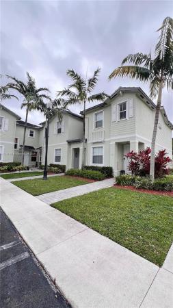 Fiji, 2935 SE 1st Dr #11, Homestead, Florida 33033, image 3