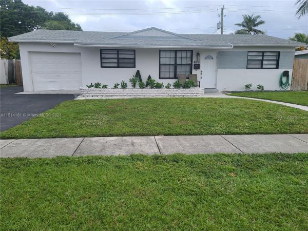 Bonnie Loch, 4030 NW 3rd Ter, Deerfield Beach, Florida 33064, image 1