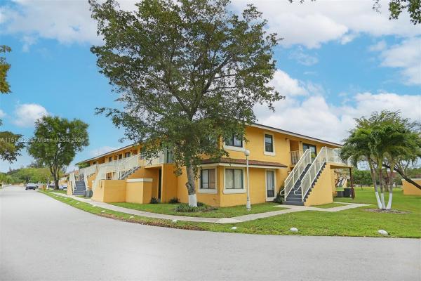 Misty Lake, 550 NW 214th St #204, Miami Gardens, Florida 33169, image 1