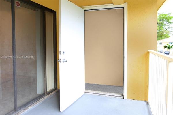 Misty Lake, 550 NW 214th St #204, Miami Gardens, Florida 33169, image 2