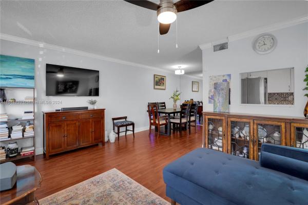 Sunrise Lakes 3, 9101 Sunrise Lakes Blvd #102, Sunrise, Florida 33322, image 1