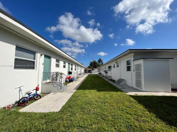 Allapattah Highlands, 2140 NW 24th St, Miami, Florida 33142, image 3