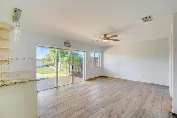 Bonita Lakes, 13642 SW 119th Ave, Three Lakes, Florida 33186, image 3