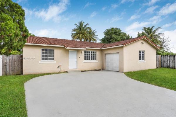 Majestic Estates, 15303 SW 181st St, Richmond West, Florida 33187, image 2