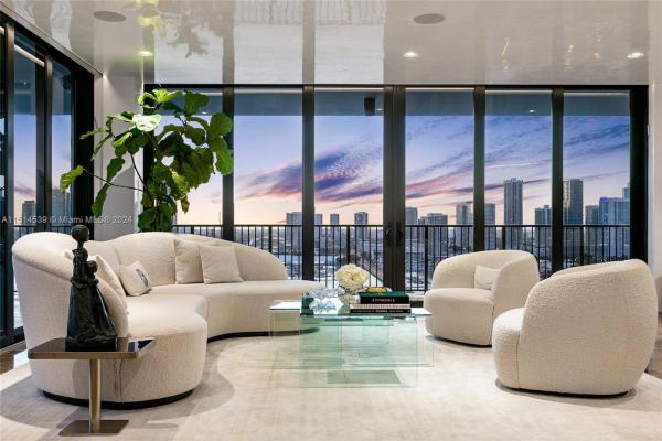 One Thousand Venetian Way, 1000 Venetian Way #PH2202, Miami, Florida 33139, image 2