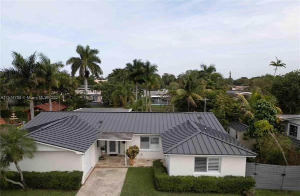 Kendale South, 10525 SW 109th St, Kendall, Florida 33176, image 2