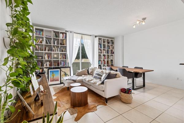 The Aston, 3000 Coral Way #409, Miami, Florida 33145, image 2