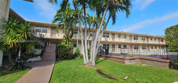 Heritage Of Sans Souci, 1725 NE 116th Rd #1, North Miami, Florida 33181, image 1