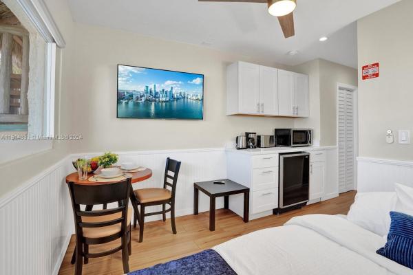 Hollywood Beach, 900 N Surf Rd #1, Hollywood, Florida 33019, image 1