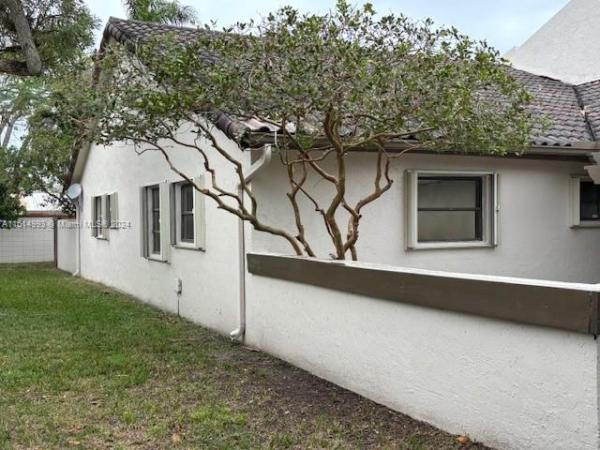 Kings Court West, 11527 SW 84th Ln 0, Kendall, Florida 33173, image 3