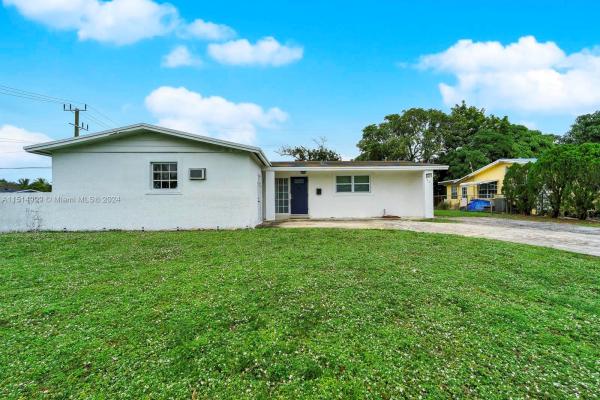 Holiday Village, 4461 NW 25th St, Lauderhill, Florida 33313, image 1