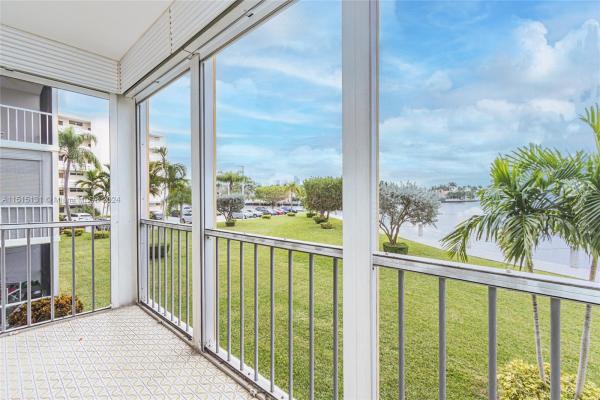 Point East, 3020 Marcos Dr #S204, Aventura, Florida 33160, image 3
