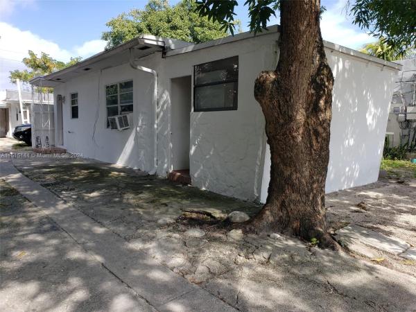 Suwannee Park, 761 NW 34th St, Miami, Florida 33127, image 1