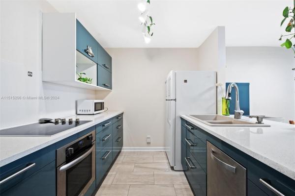 Coastal Towers, 740 E Ocean Ave #504, Boynton Beach, Florida 33435, image 1