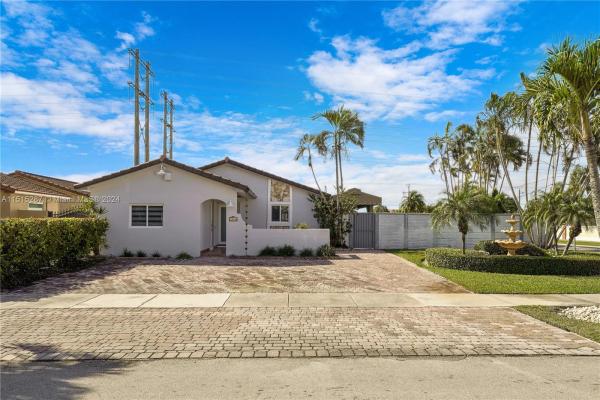 Kenmore Villas, 3802 SW 136th Ave, Tamiami, Florida 33175, image 1