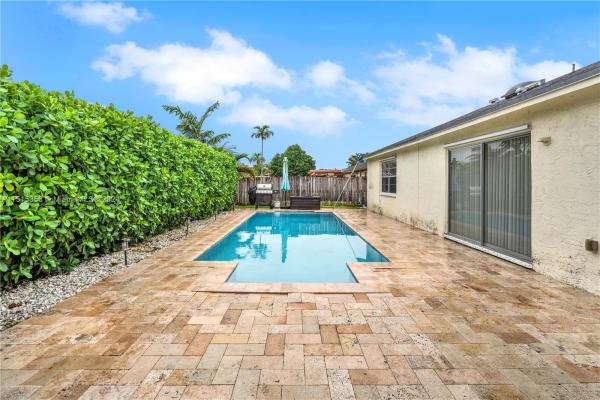 14214 SW 153rd Ter, Richmond West, Florida 33177, image 1
