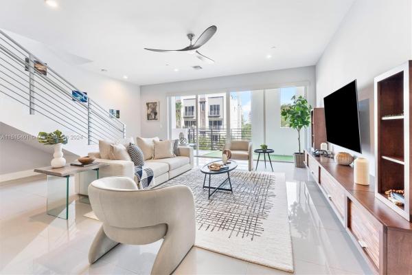 Galleria Lofts, 1025 NE 18th Ave #306, Fort Lauderdale, Florida 33304, image 1