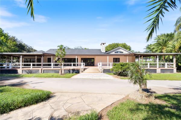 Redland No HOA, 25000 SW 152nd Ave, Redland, Florida 33032, image 2